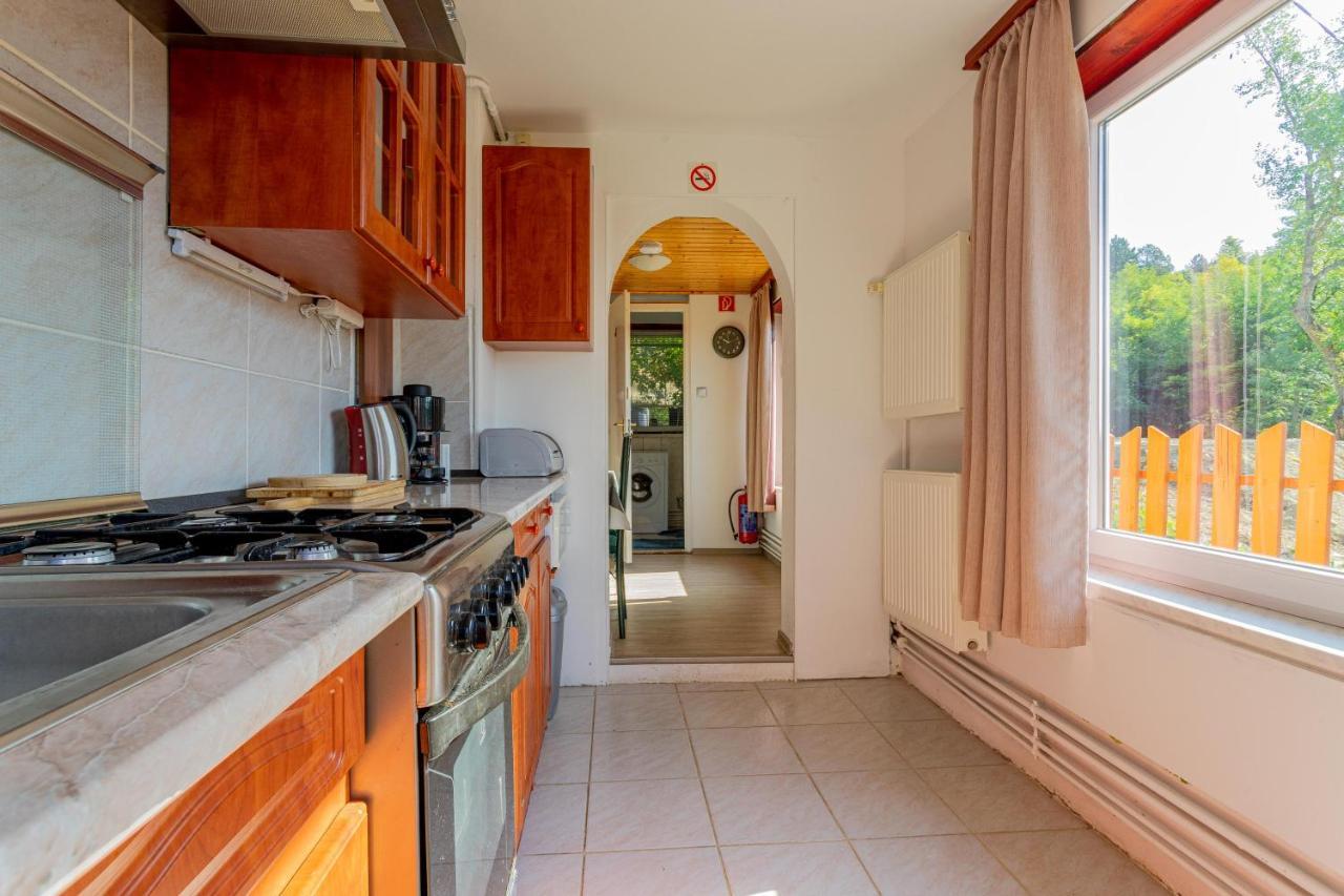 Panorama Apartmanhaz Esztergom Exterior foto