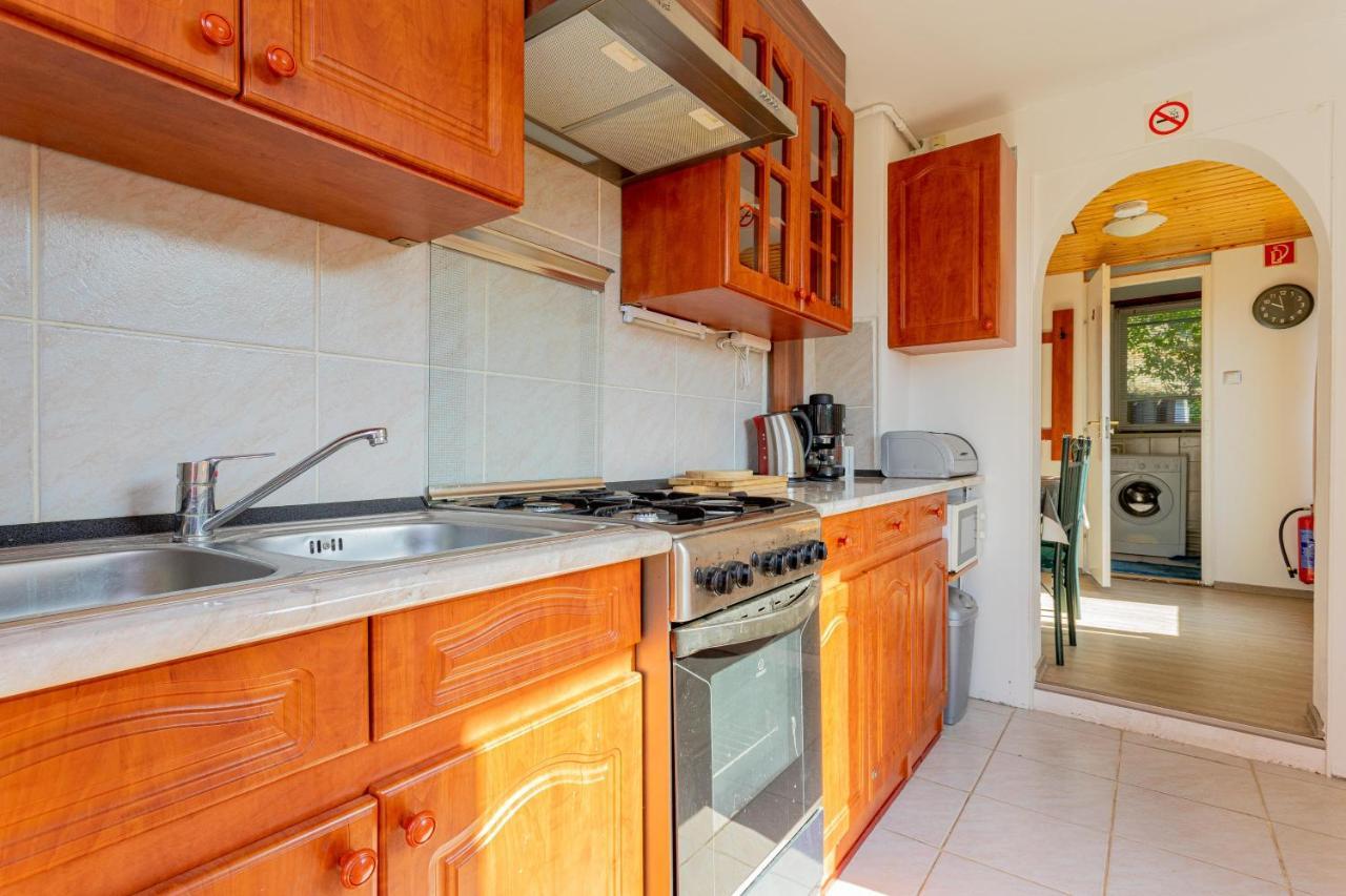 Panorama Apartmanhaz Esztergom Exterior foto