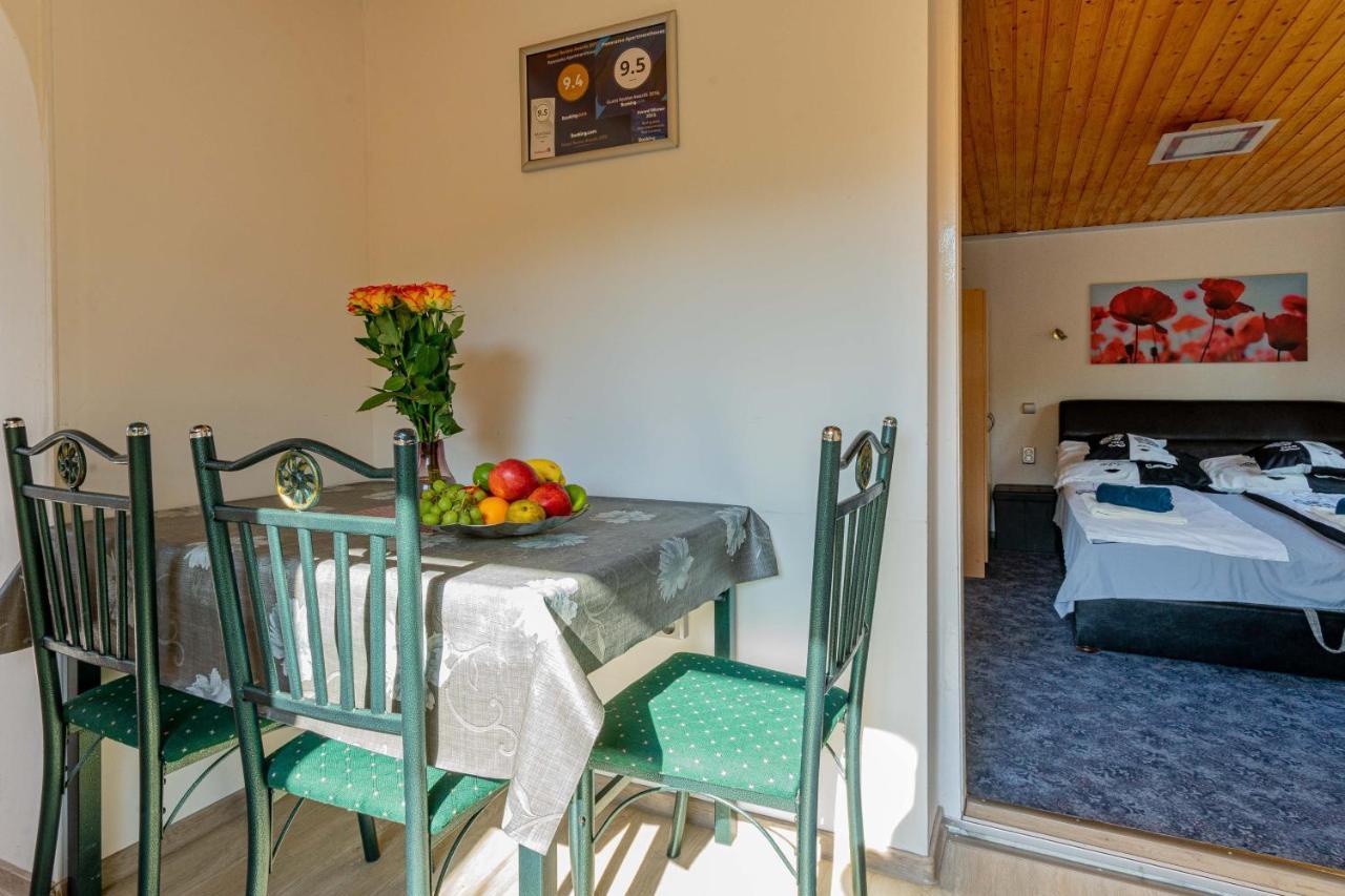 Panorama Apartmanhaz Esztergom Exterior foto