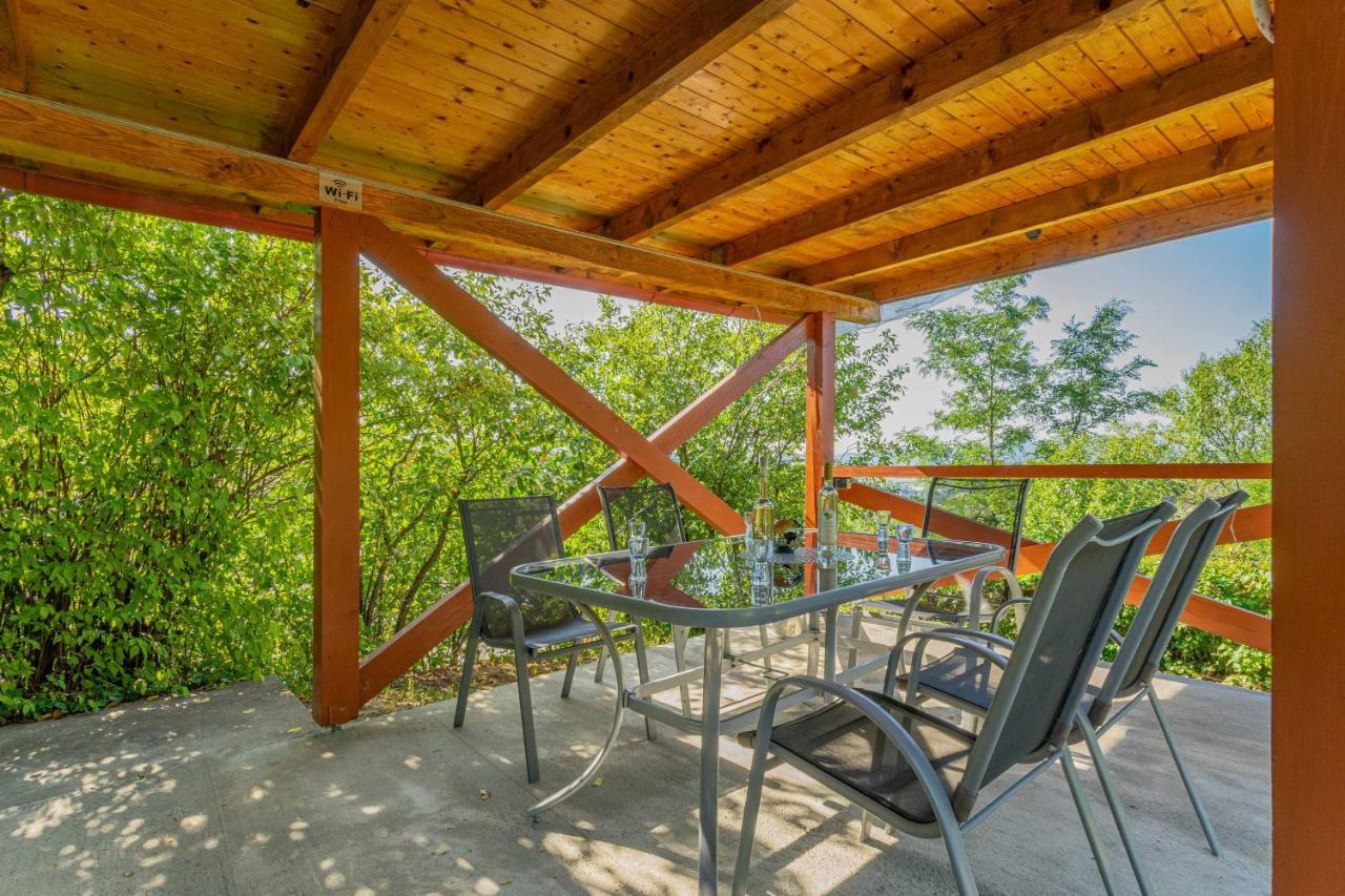 Panorama Apartmanhaz Esztergom Exterior foto