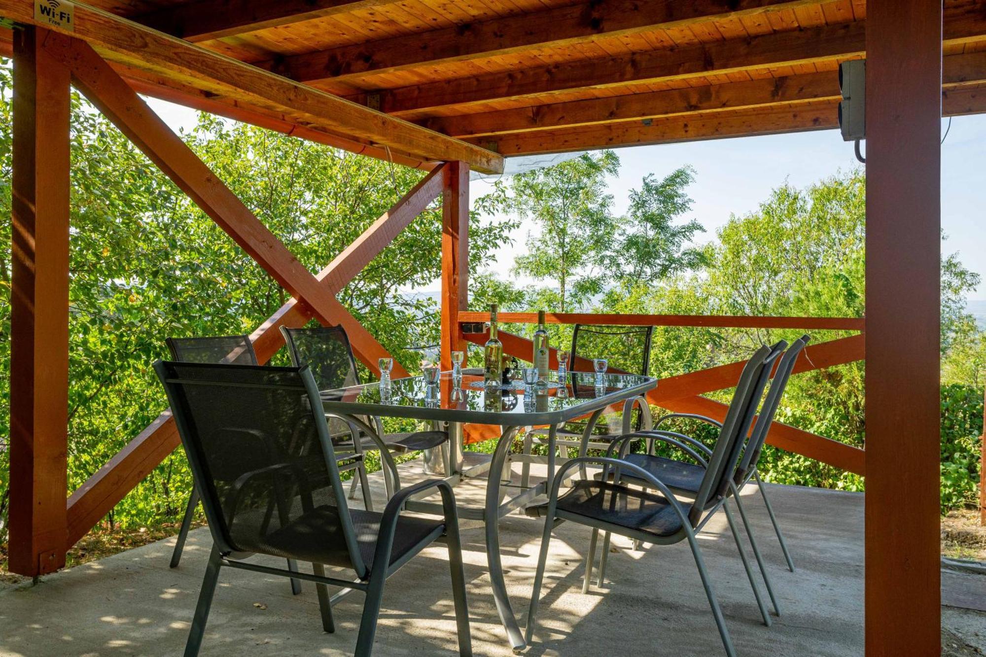 Panorama Apartmanhaz Esztergom Exterior foto