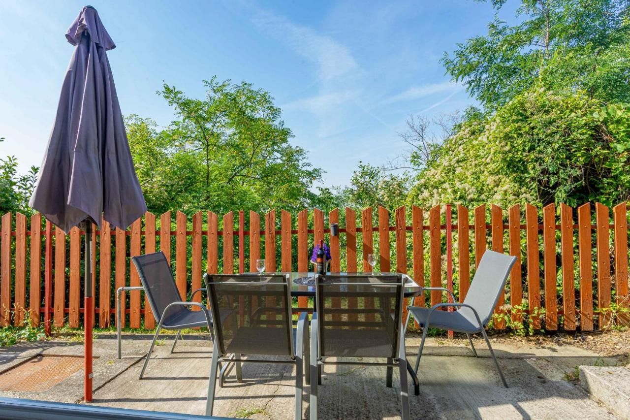 Panorama Apartmanhaz Esztergom Exterior foto