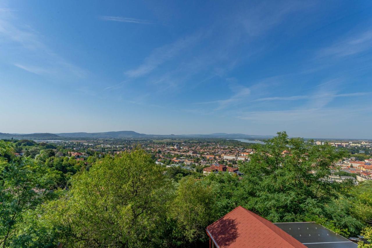 Panorama Apartmanhaz Esztergom Exterior foto